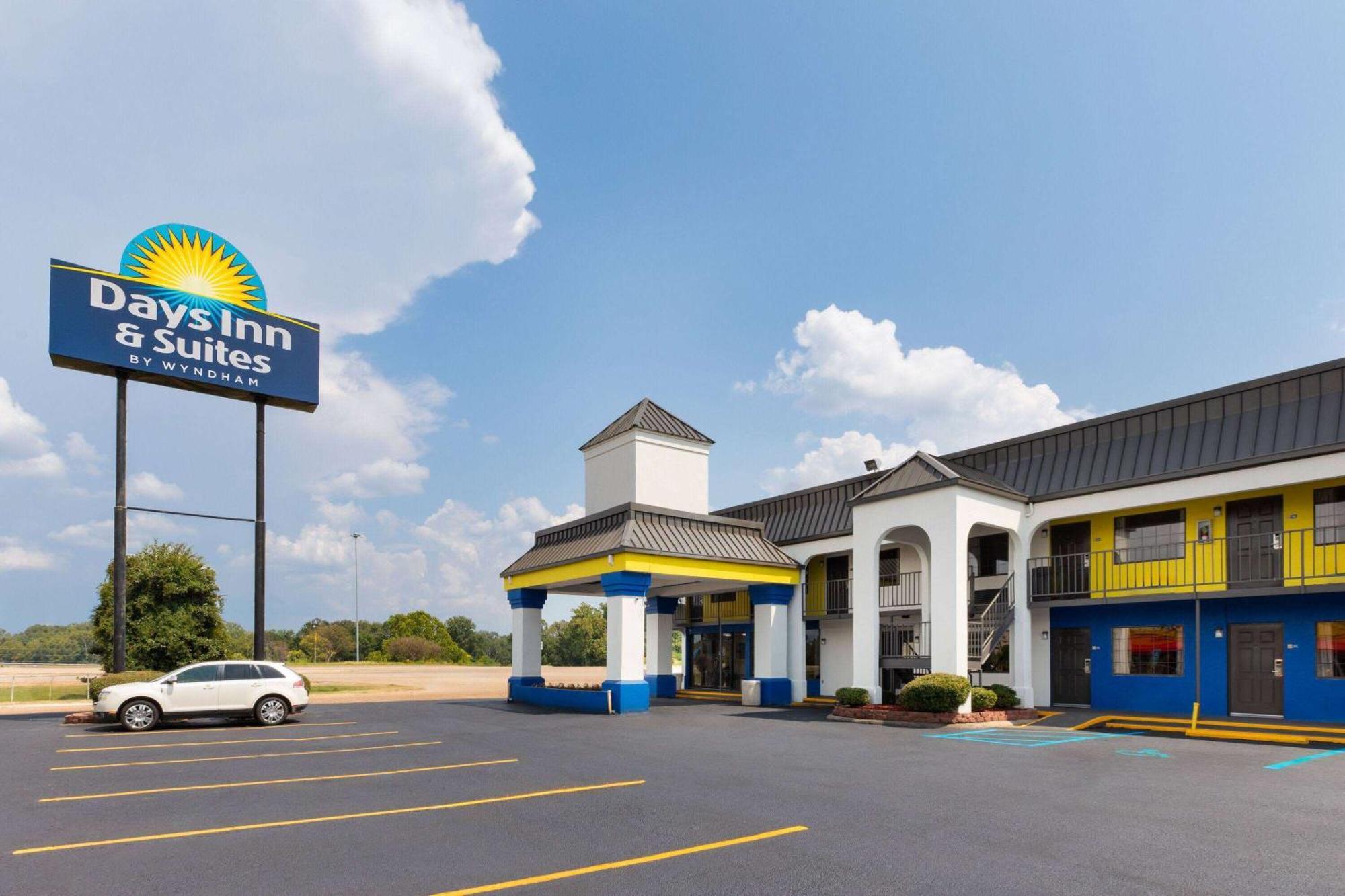 Days Inn & Suites By Wyndham Vicksburg Buitenkant foto